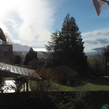 Bed & Breakfast Chez Louve Bleue