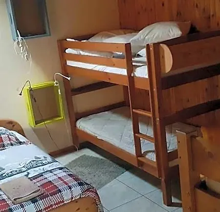Bed & Breakfast Chez Louve Bleue Hotonnes