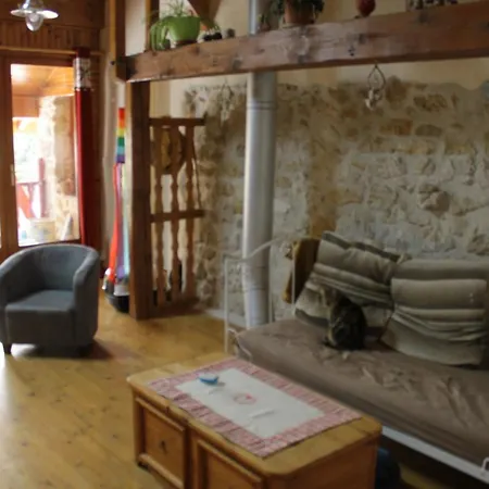 Chez Louve Bleue Hotonnes